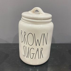 Brown sugar canister